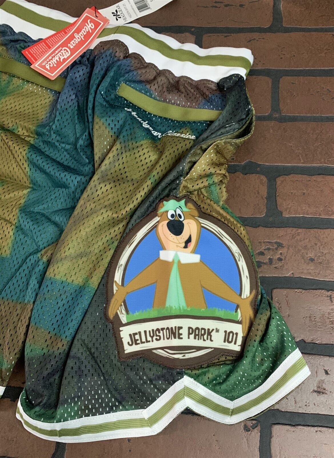 YOGI BEAR JELLYSTONE PARK Headgear Classics Basketball Shorts