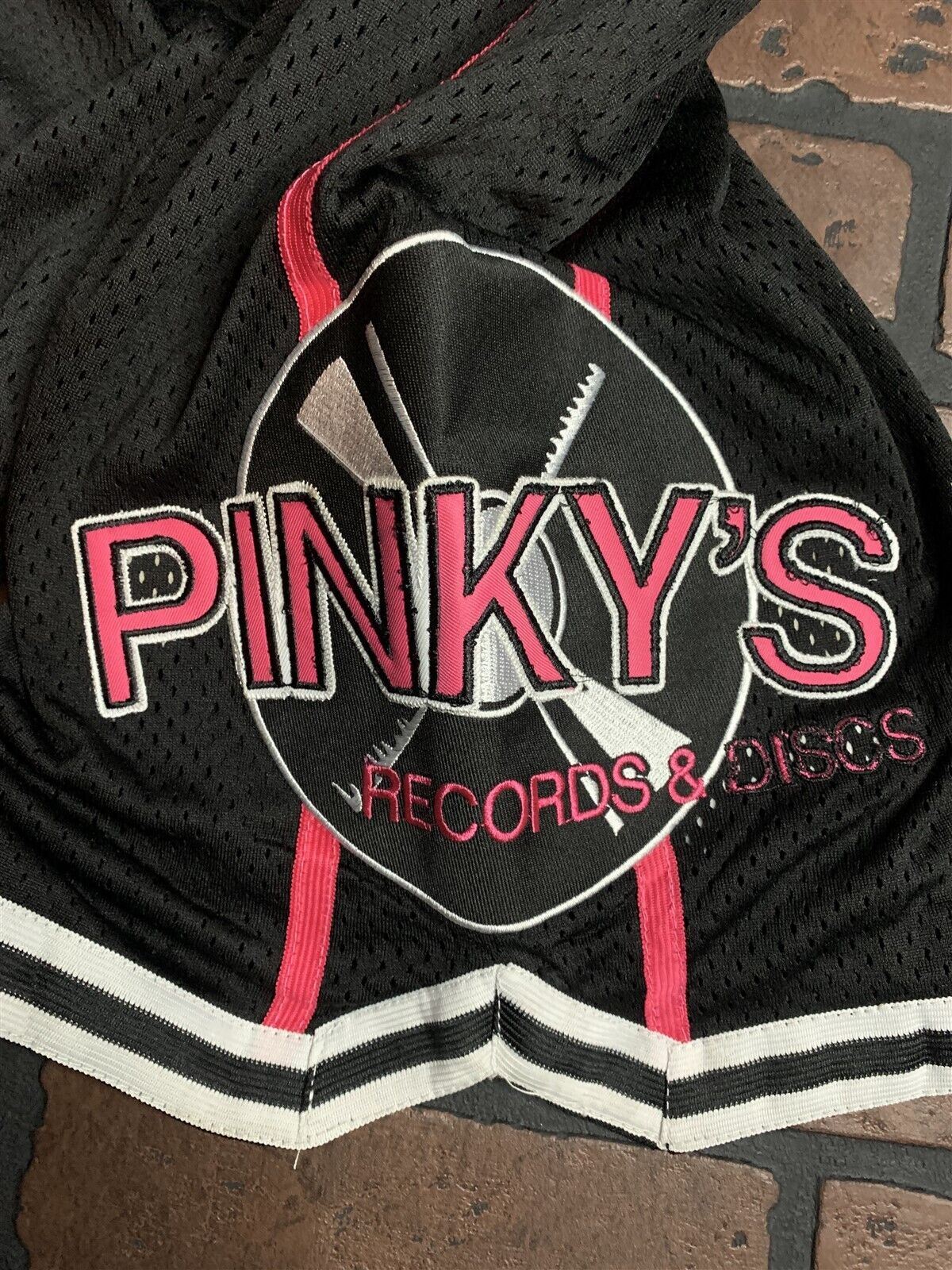 PINKY'S RECORDS Headgear Classics Black Basketball Shorts