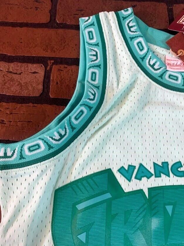 MEMPHIS GRIZZLIES Mitchell & Ness Mike Bibby Jersey