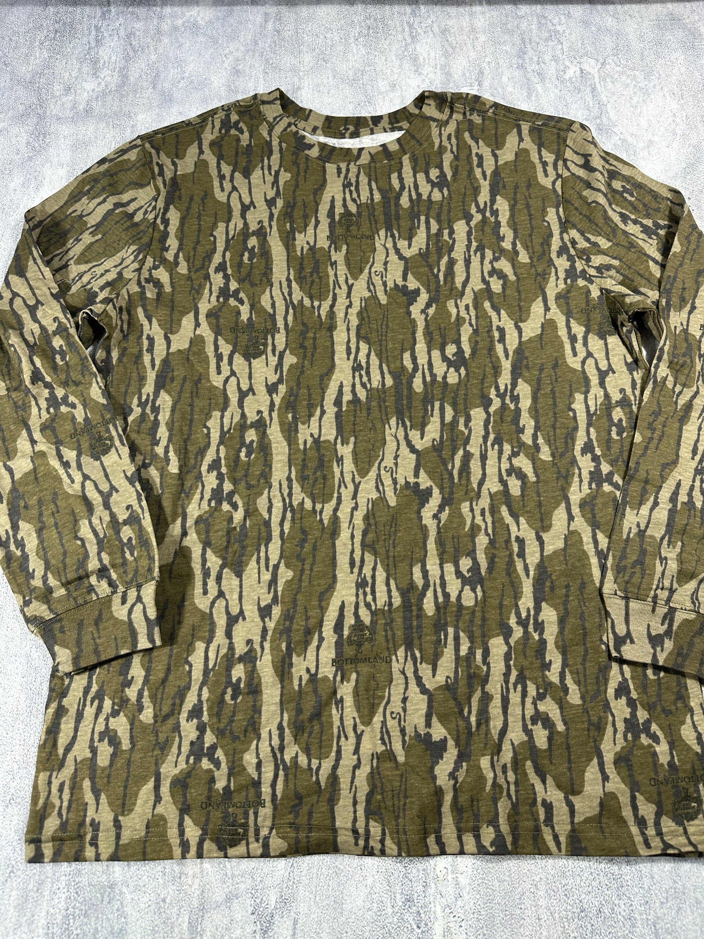 Mossy Oak Bottom Lands Camouflage Long Sleeve Shirt