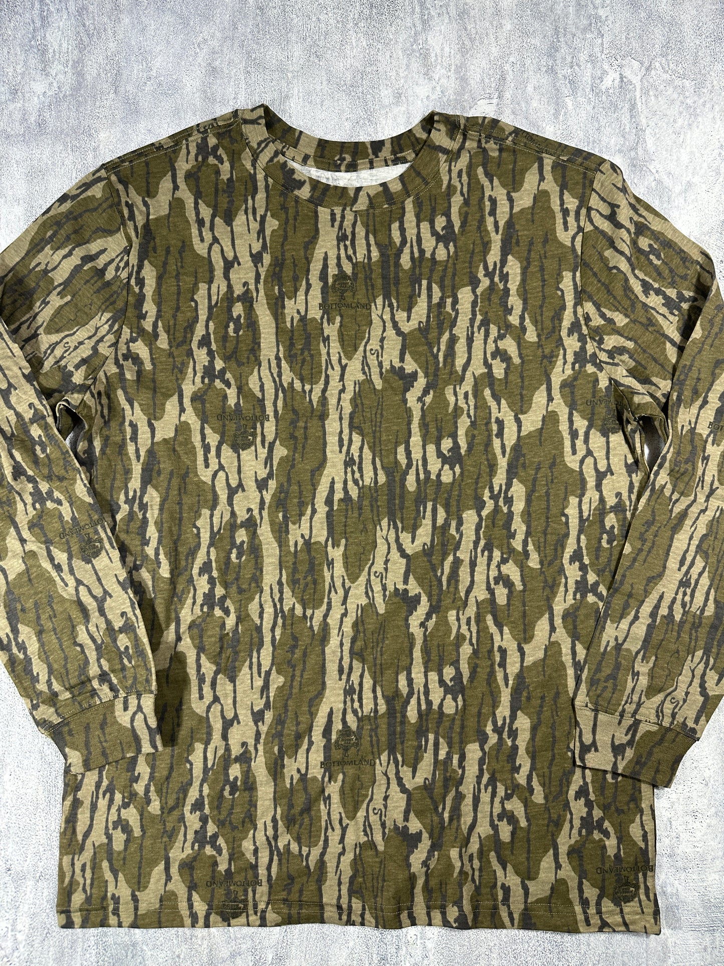 Mossy Oak Bottom Lands Camouflage Long Sleeve Shirt