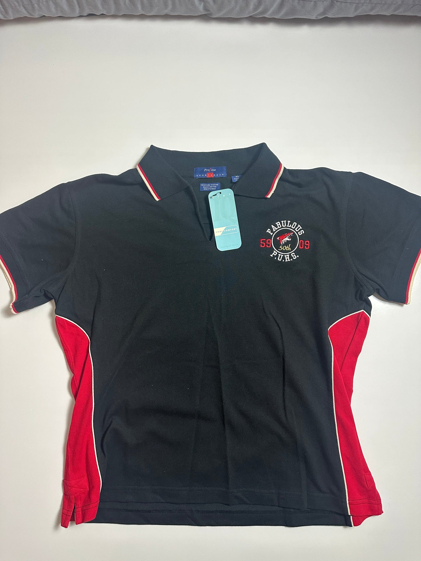 Coyotes Vintage Collard Shirt -New With Tags-