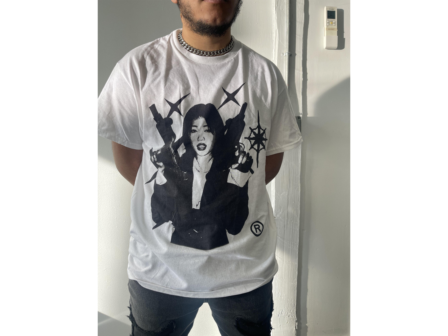 Twin Uzi Streetwear Tee 100 Percent Cotton True To Size Casual Graphic Shirt For Everyday Wear